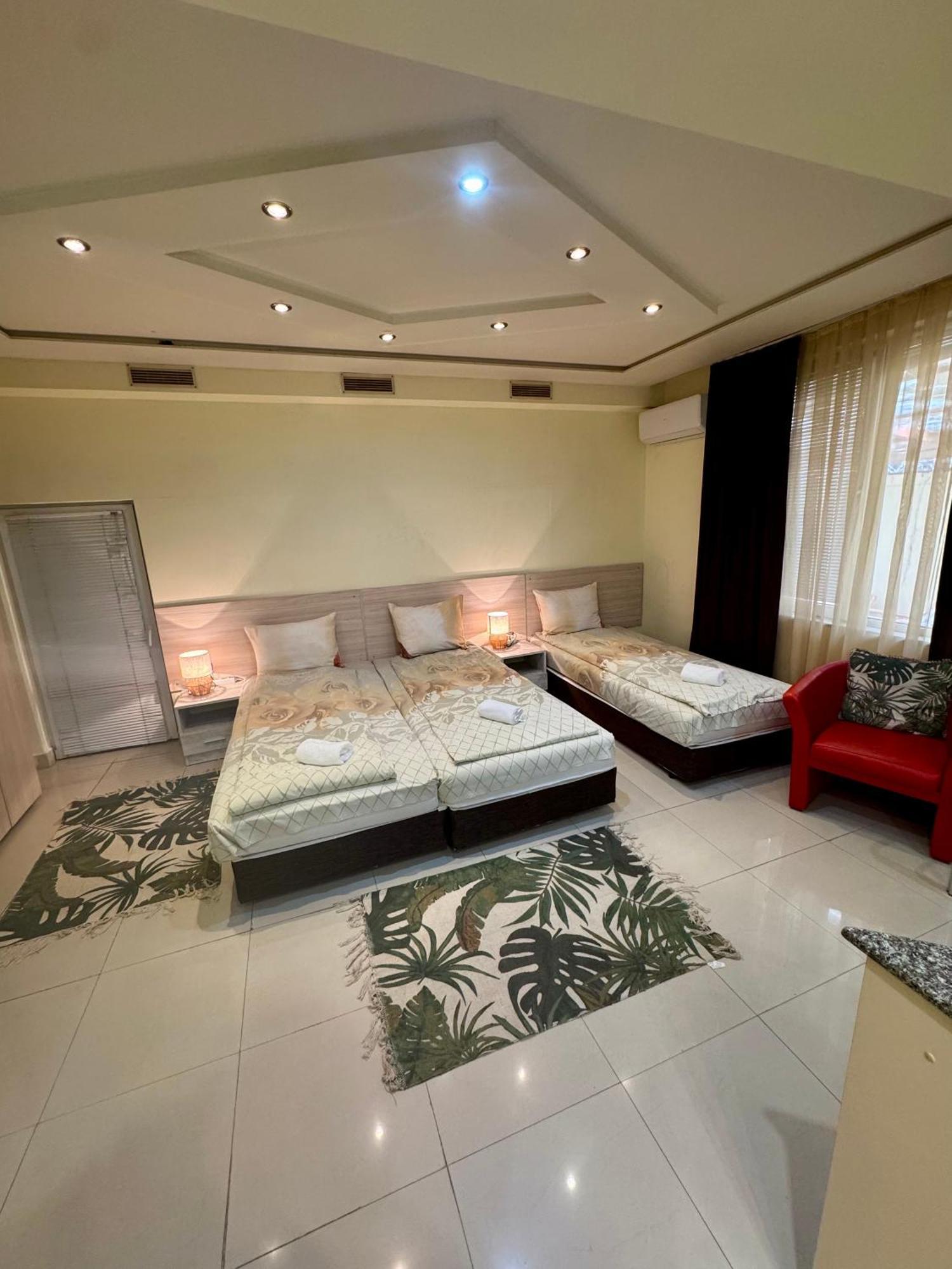 Hotel Venis House à Plovdiv Extérieur photo